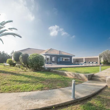 Salamis Villa
